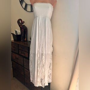 #115 Elegant White Strapless Maxi Dress